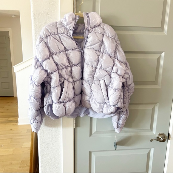 NWT Free People Scrunchy Glossy Pippa Packable Puffer Jacket Purple Heather - Picture 3 of 5